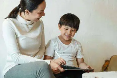 Steps to Keep Your Child Safe Online Respectfully