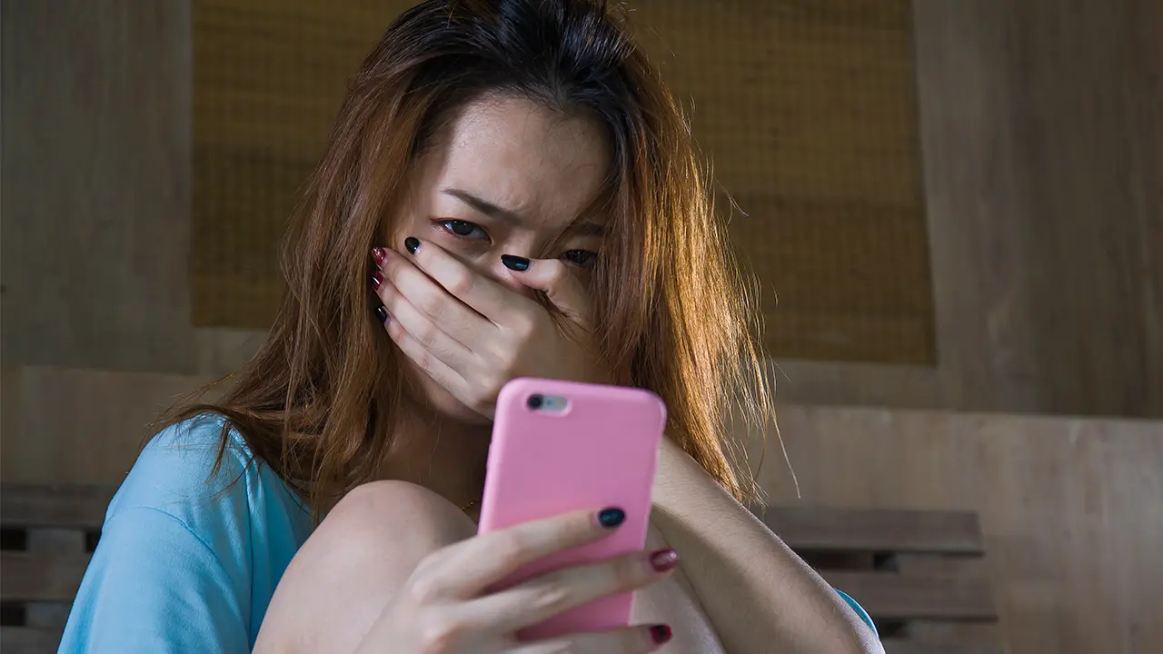 sexting-hero-desktop